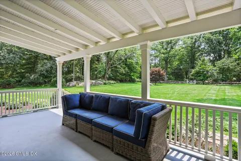 $5,850,000 | 175 Cat Rock Road, Cos Cob, CT 06807