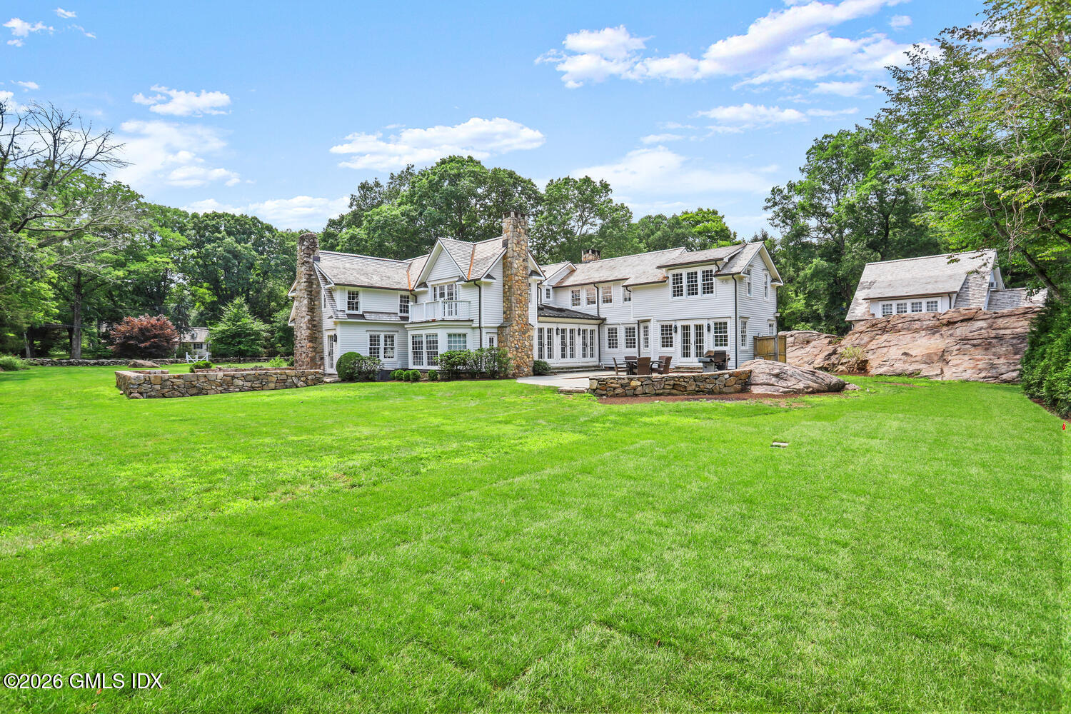 175 Cat Rock Road Cos Cob, CT 06807 - Photo 66 of 73 175 Cat Rock Rd Cos Cob CT-large-079-009