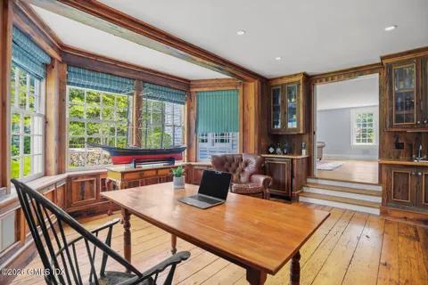 $5,850,000 | 175 Cat Rock Road, Cos Cob, CT 06807