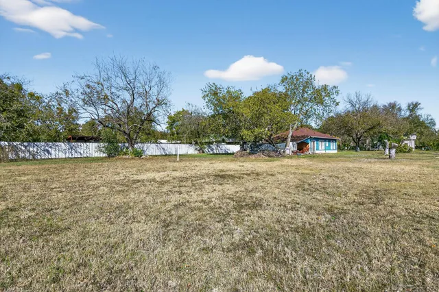 $139,500 | 602 Bosque Street, Meridian, TX 76665