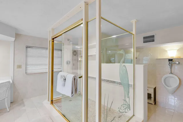 $5,700,000 | 1590 Pelican Road, Marathon, FL 33050