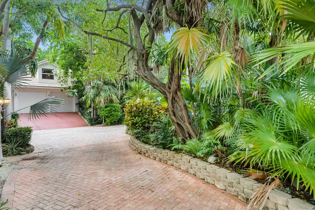 $5,700,000 | 1590 Pelican Road, Marathon, FL 33050