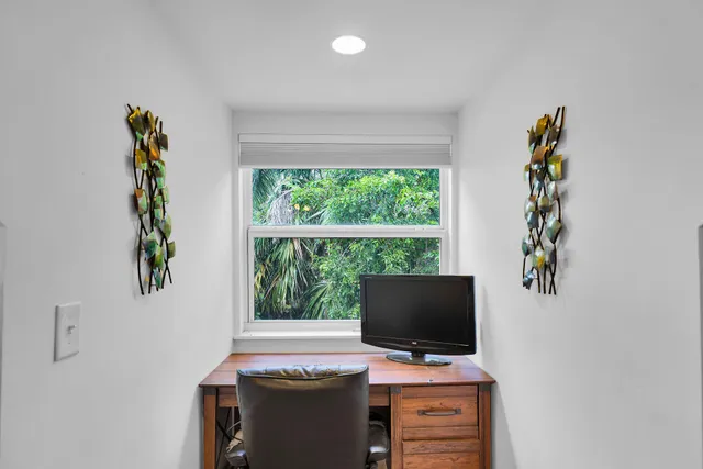 $5,700,000 | 1590 Pelican Road, Marathon, FL 33050