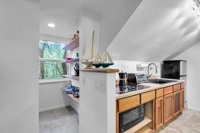 $5,700,000 | 1590 Pelican Road, Marathon, FL 33050