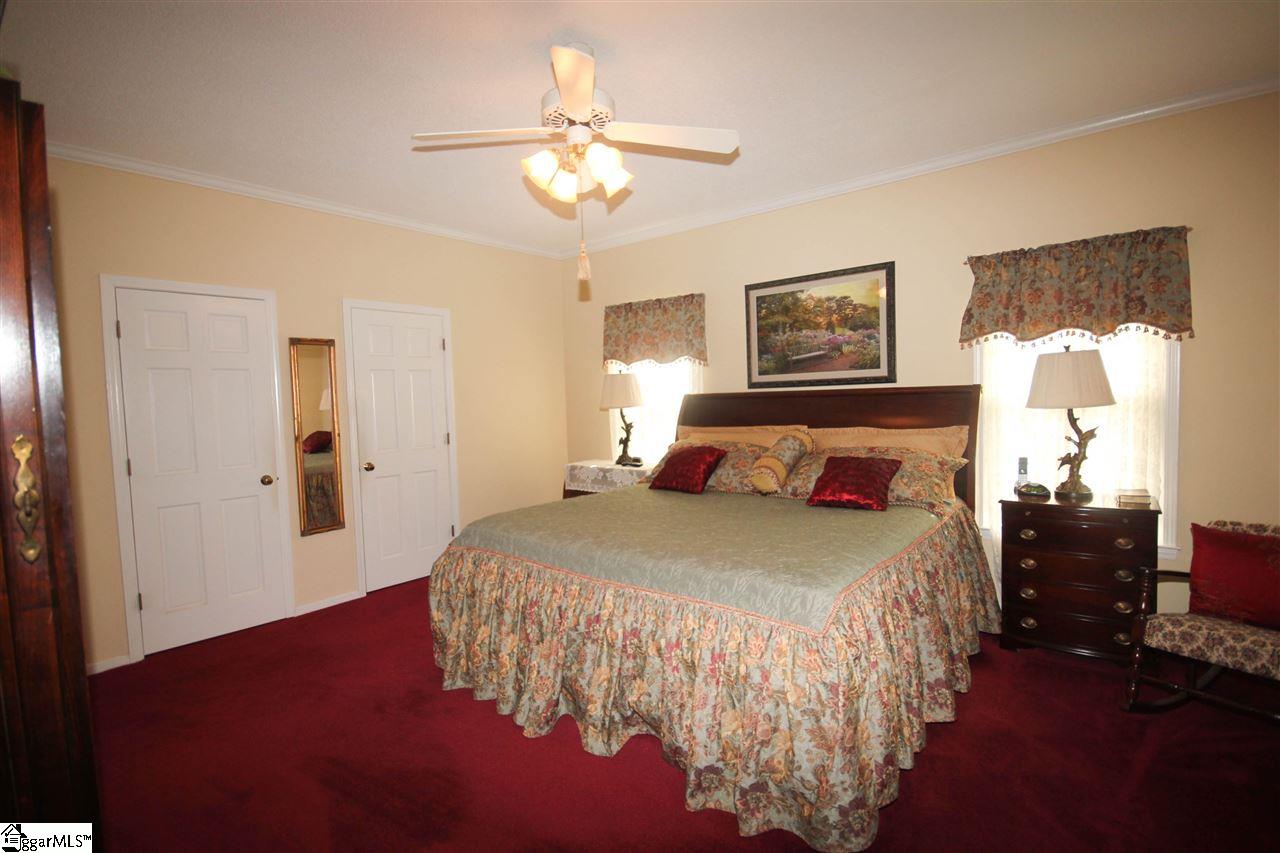224 Foot Hills Road Greenville, SC 29617 - Photo 12 of 25 Gallery Image 12