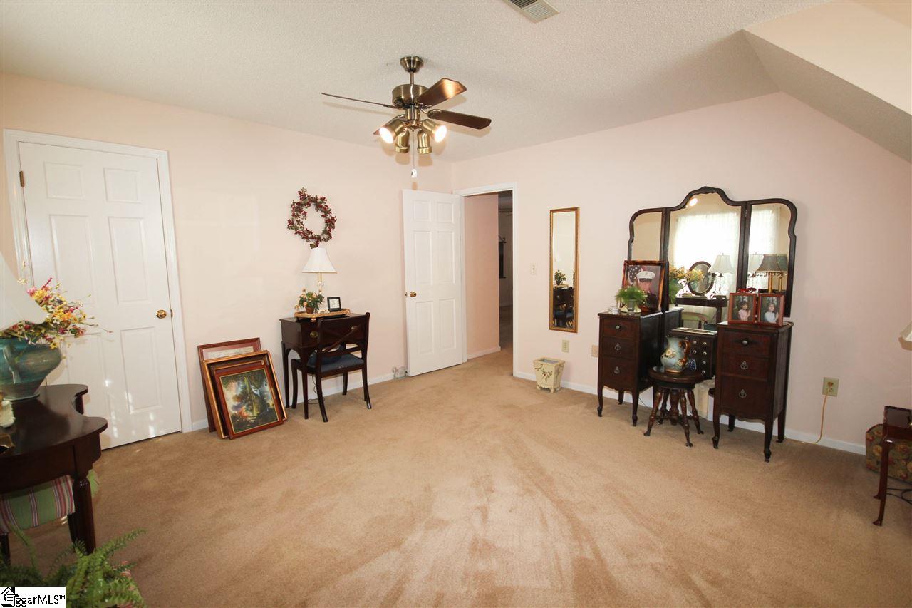 224 Foot Hills Road Greenville, SC 29617 - Photo 20 of 25 Gallery Image 20