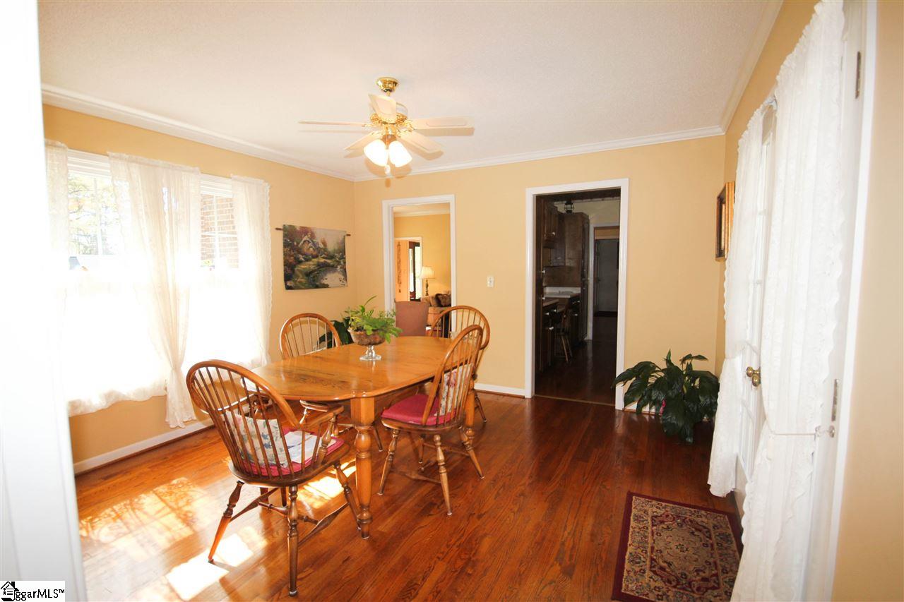 224 Foot Hills Road Greenville, SC 29617 - Photo 10 of 25 Gallery Image 10