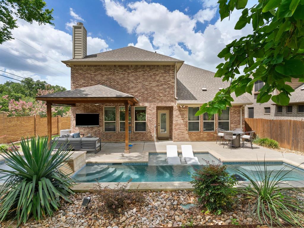 100 Griffith Court Euless, TX 76039 - Photo 33 of 40