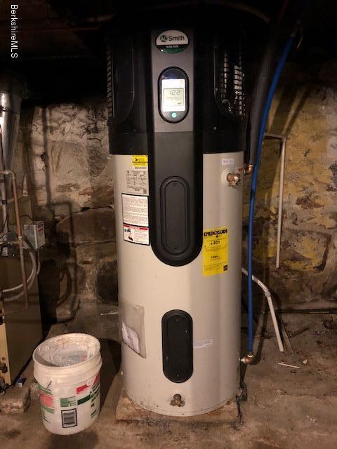 5 Henderson Road Clarksburg, MA 01247 - Photo 18 of 20 hot water heater