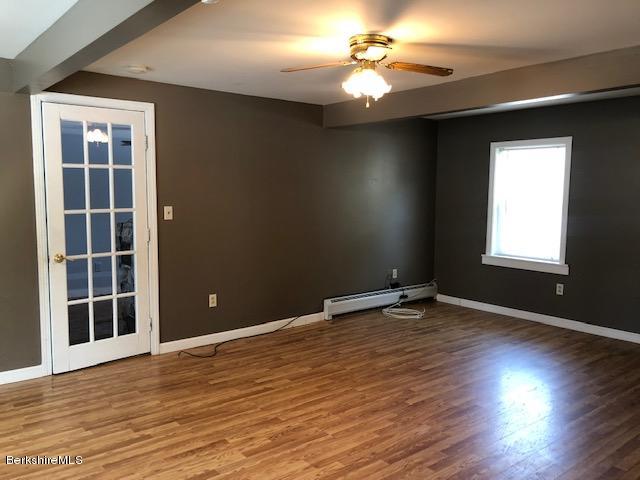 5 Henderson Road Clarksburg, MA 01247 - Photo 7 of 20 living room