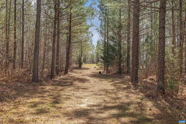 $457,000 | 1340 Roundabout Road, Louisa, VA 23093