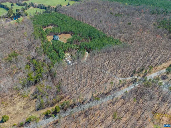 $457,000 | 1340 Roundabout Road, Louisa, VA 23093