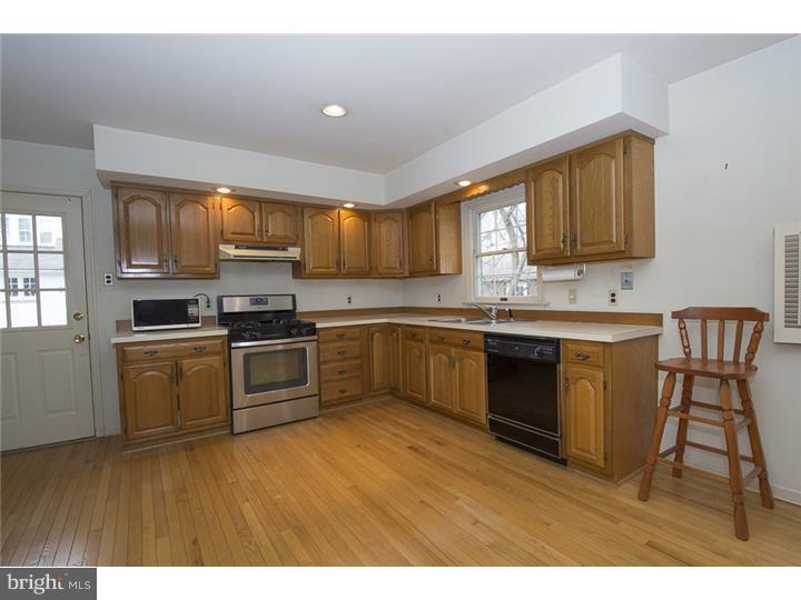 519 Merwyn Road Narberth, PA 19072 - Photo 9 of 16 Kitchen