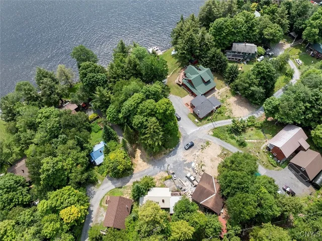 $339,900 | 156 Minnow Brook Lane, Webb, NY 13420