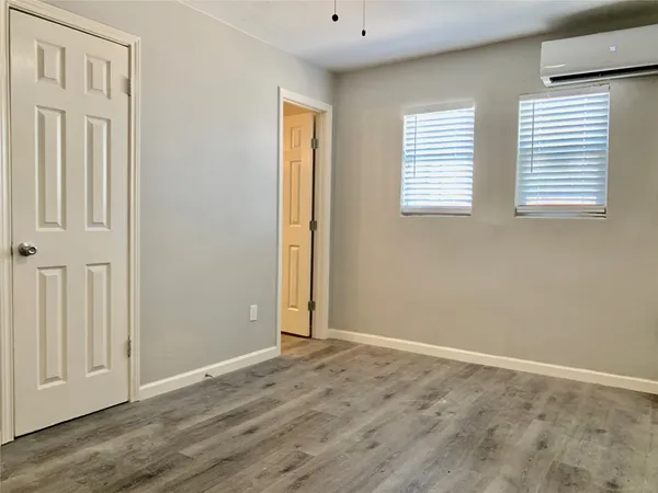 $850 | 6702 Fulton Street, Unit 8, Houston, TX 77022