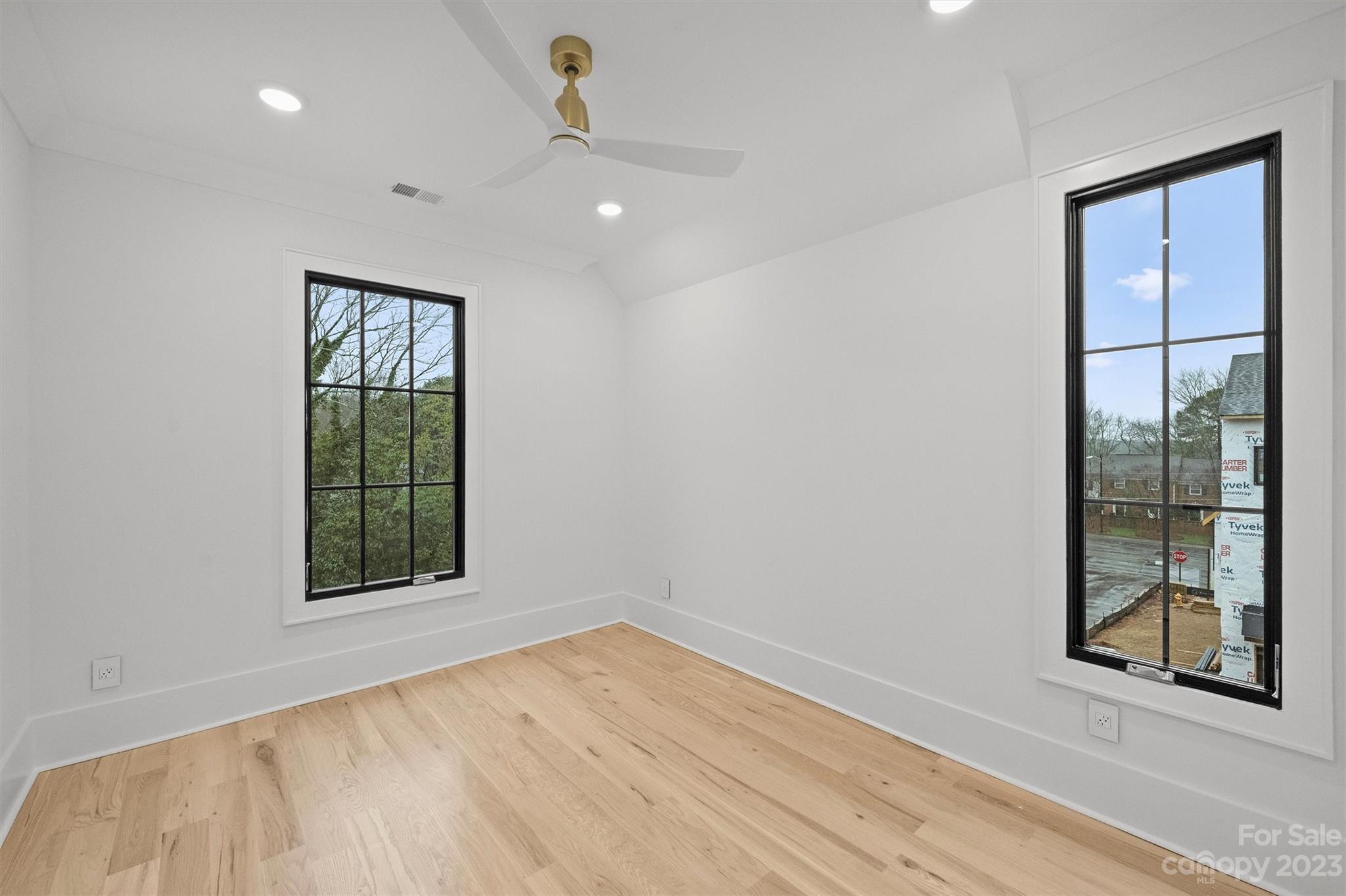 5108 Sardis Road Charlotte, NC 28270 - Photo 21 of 26 Gallery Image 21