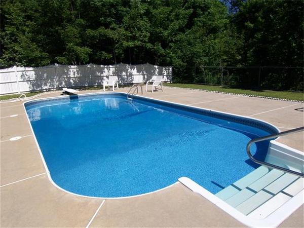 131 Ruby Road Dracut, MA 01826 - Photo 11 of 30 Gallery Image 11