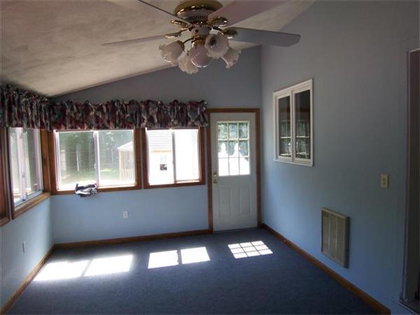 131 Ruby Road Dracut, MA 01826 - Photo 14 of 30 Gallery Image 14