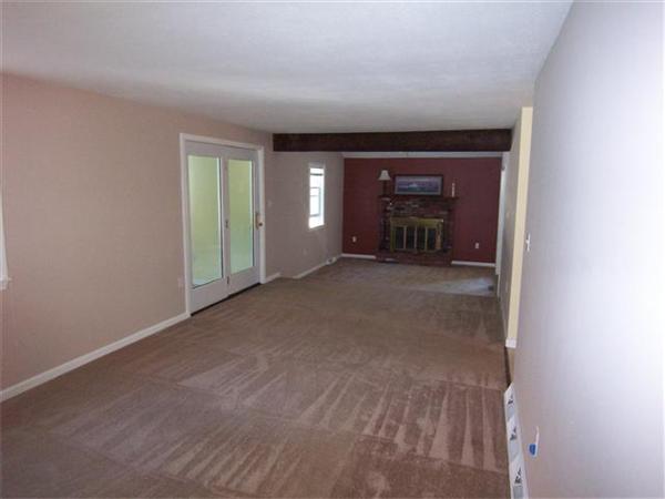 131 Ruby Road Dracut, MA 01826 - Photo 19 of 30 Gallery Image 19