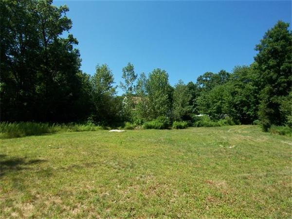 131 Ruby Road Dracut, MA 01826 - Photo 8 of 30 Gallery Image 8
