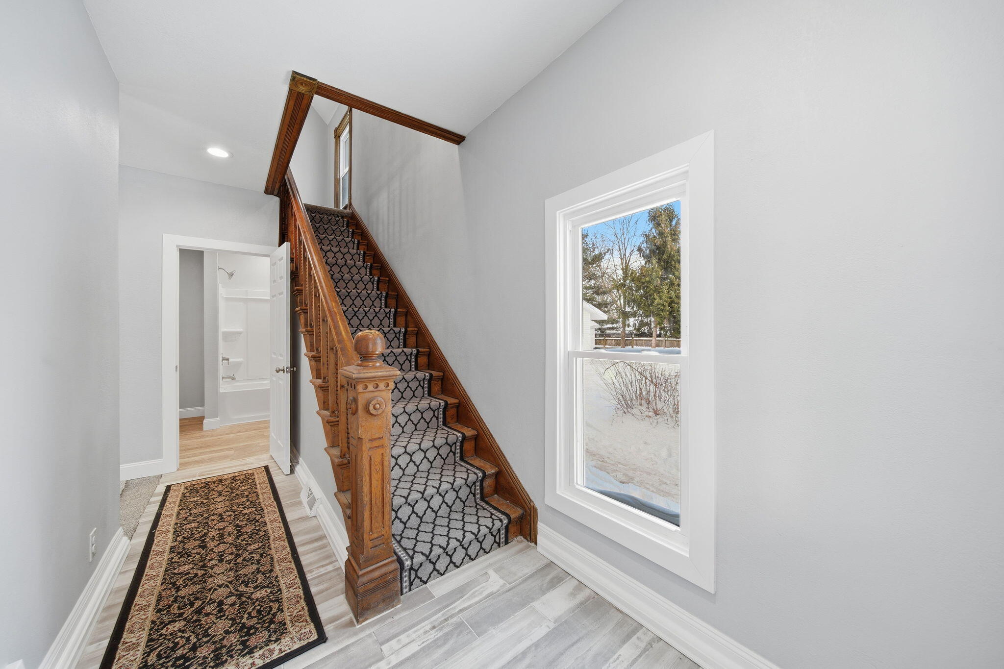 1506 Pringle Avenue Jackson, MI 49203 - Photo 6 of 54 6