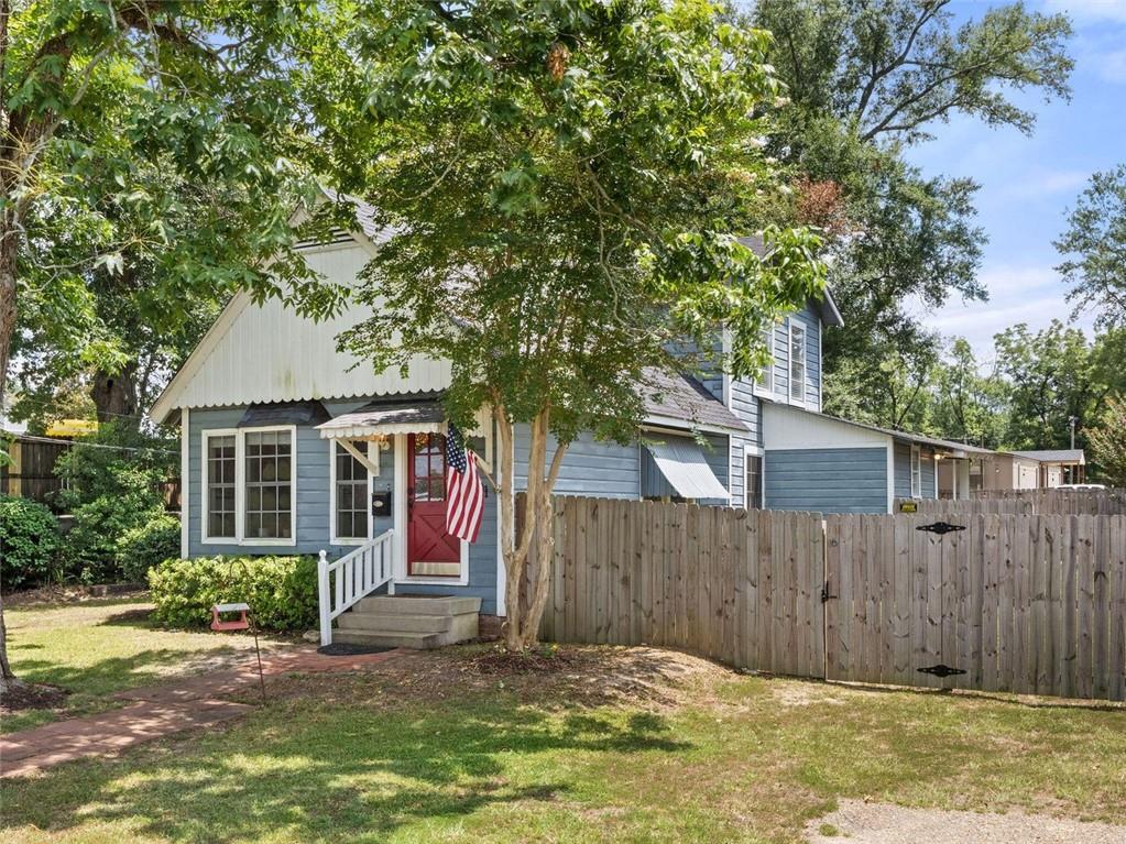 501 Magnolia Street Deridder, LA 70634 - Photo 2 of 28