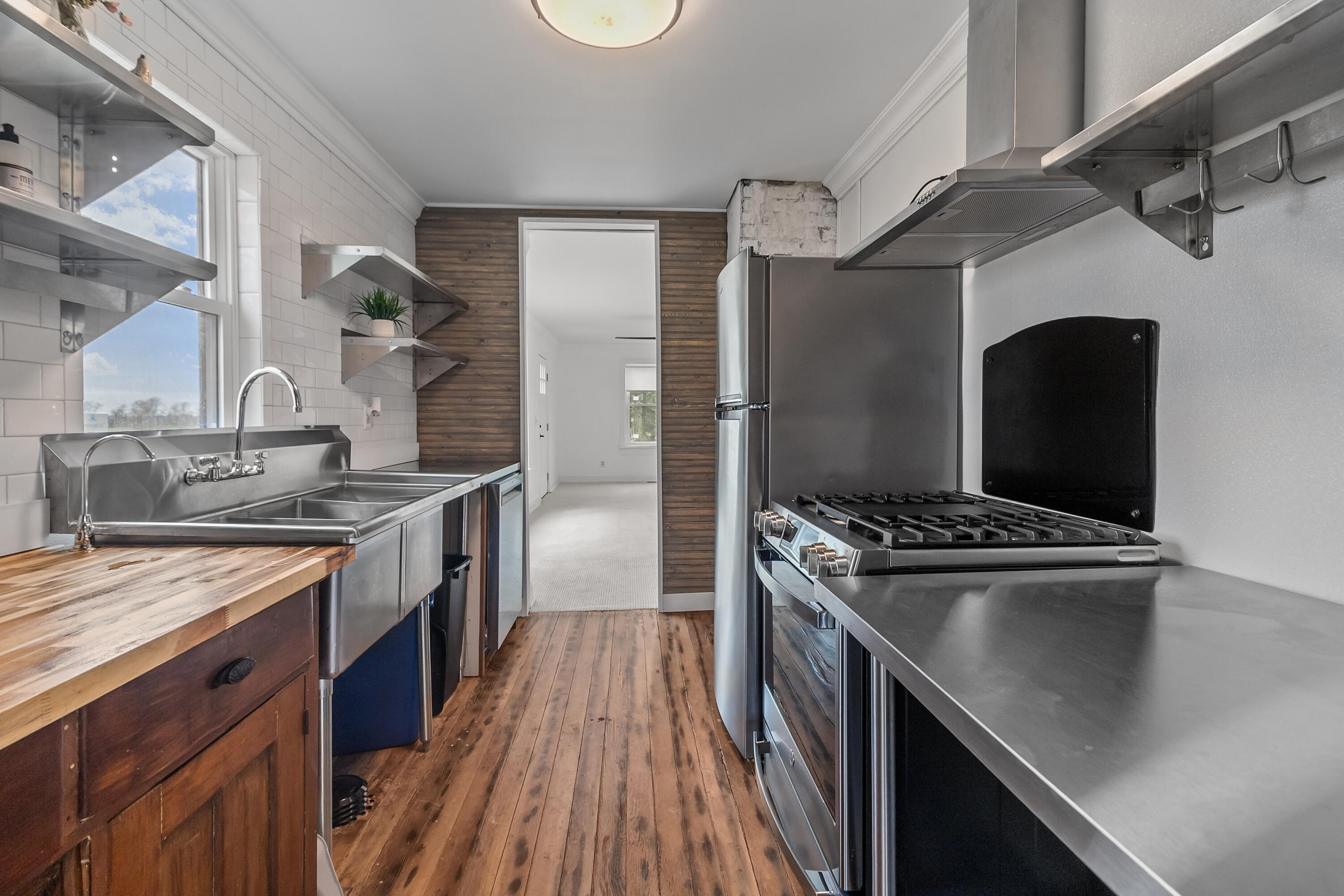 W6660 Willow Bend Road Walworth, WI 53184 - Photo 8 of 47 Galley kitchen
