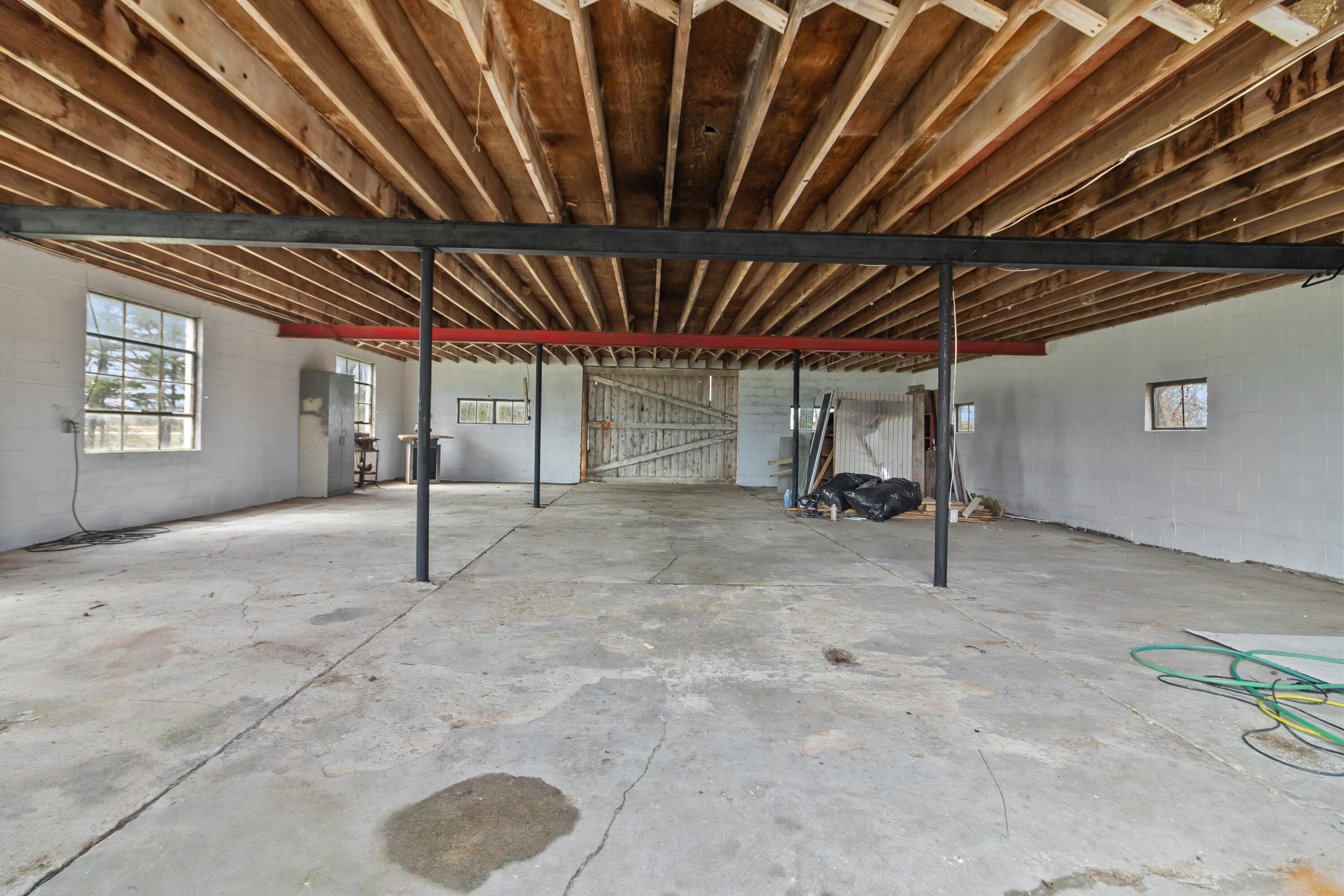 W6660 Willow Bend Road Walworth, WI 53184 - Photo 33 of 47 Lower level large barn