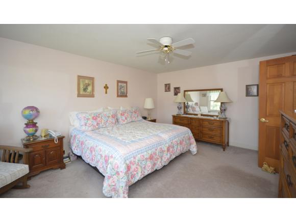 2 Wade Farm Road, Unit C Newmarket, NH 03857 - Photo 13 of 25 Gallery Image 13