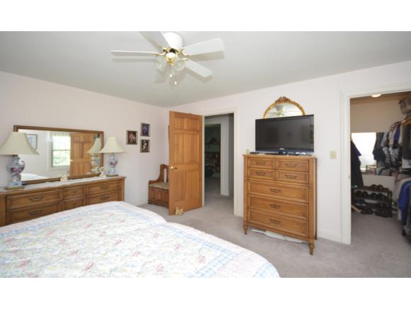 2 Wade Farm Road, Unit C Newmarket, NH 03857 - Photo 16 of 25 Gallery Image 16