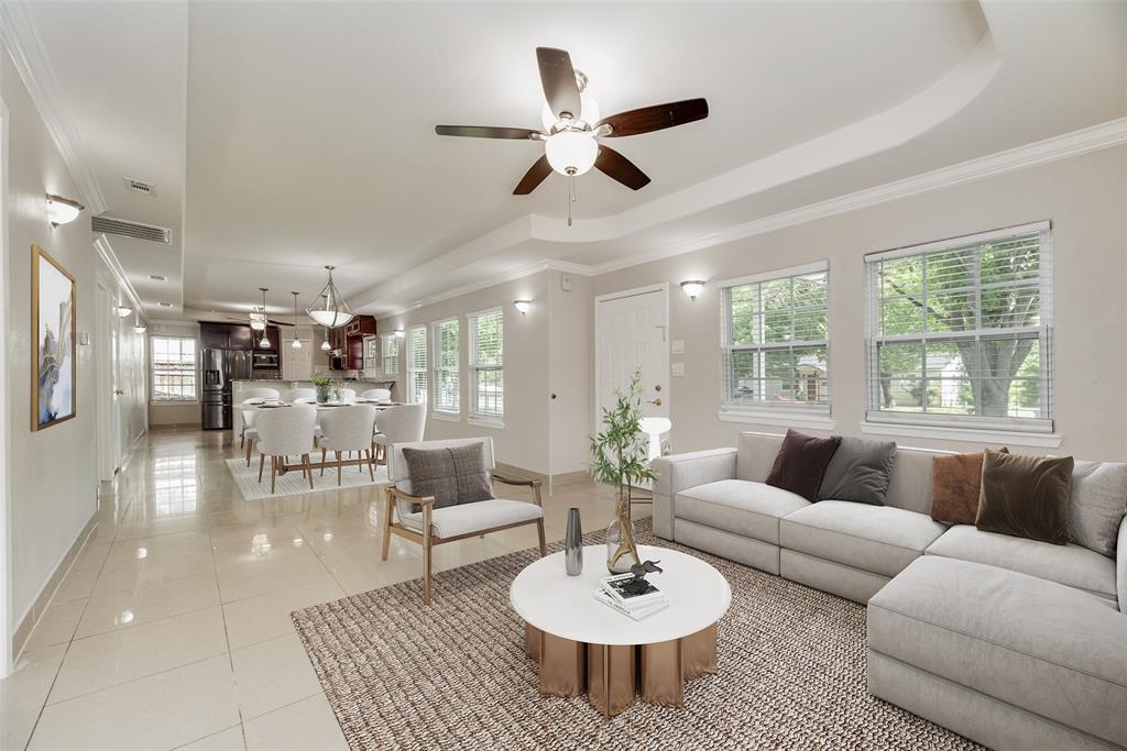 121 Dallas Drive Euless, TX 76039 - Photo 10 of 28