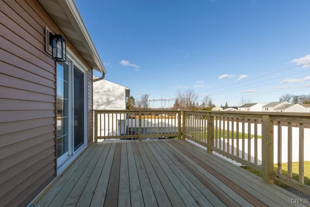 $3,250 | 7789 New Hope East, Clay, NY 13090