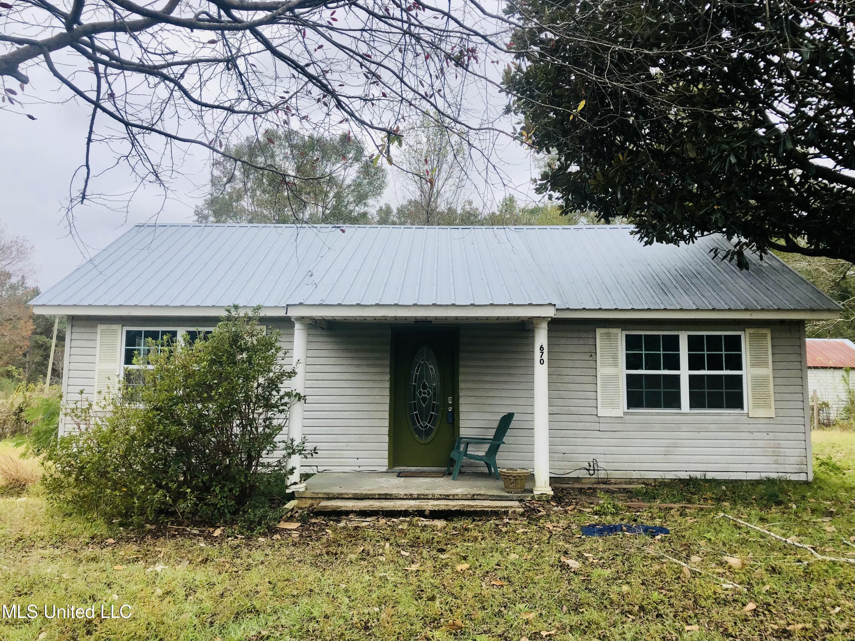 670 King Bee Road Perkinston, MS 39573 - Photo 1 of 8 5D818456-07F0-4500-9168-BFCF2F660BD9