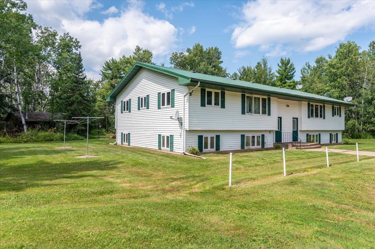 9425 East Bayfield Road Poplar, WI 54864 - Photo 2 of 25