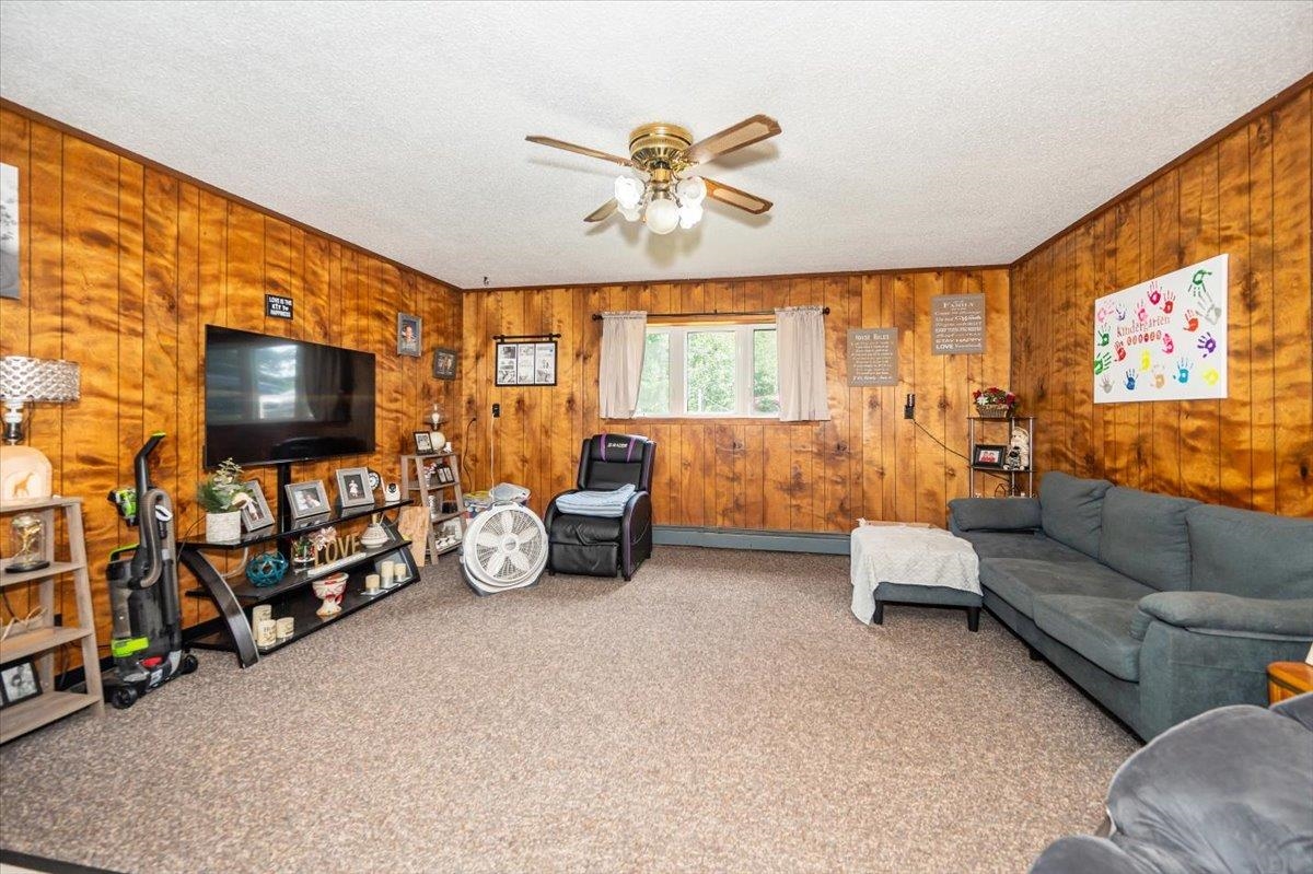 9425 East Bayfield Road Poplar, WI 54864 - Photo 5 of 25