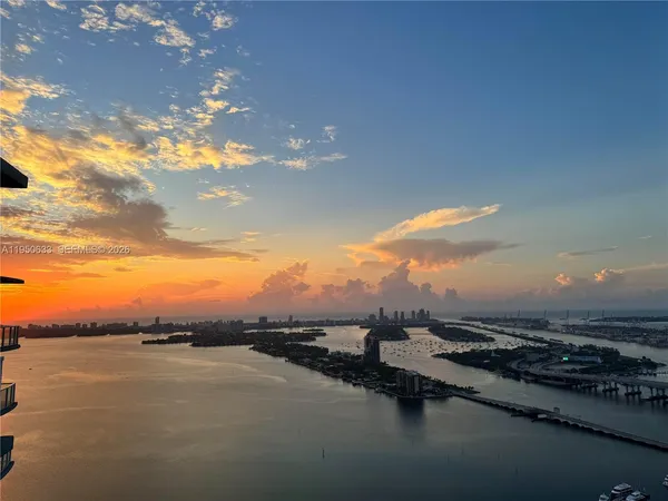 $849,000 | 1900 North Bayshore Drive, Unit 5103, Miami, FL 33132