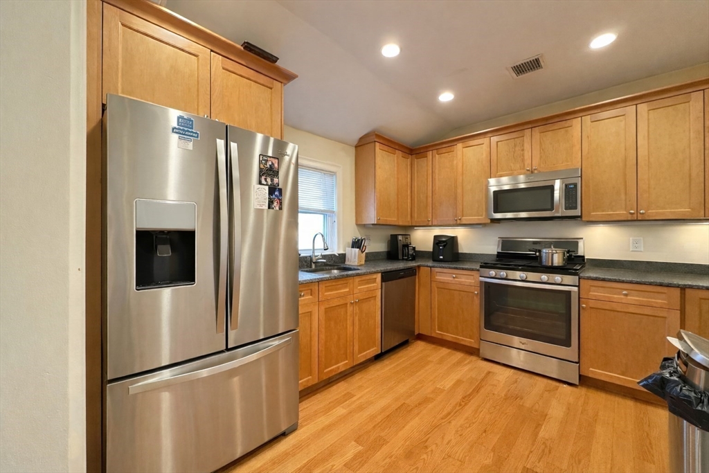 50 Carleton Street, Unit 50 Newton, MA 02458 - Photo 5 of 13