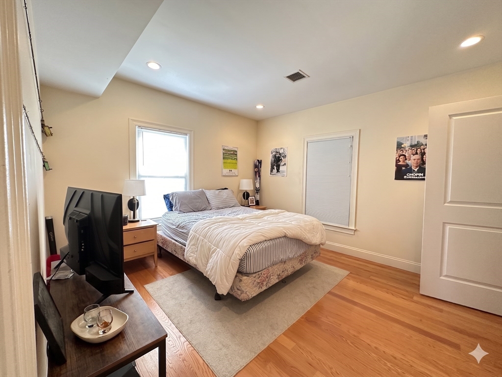 50 Carleton Street, Unit 50 Newton, MA 02458 - Photo 9 of 13