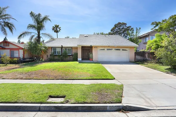 $599,999 | 7368 Kamloops Avenue, Fontana, CA 92336