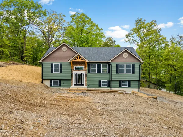 $674,999 | 61 Smith Avenue, Walden, NY 12586