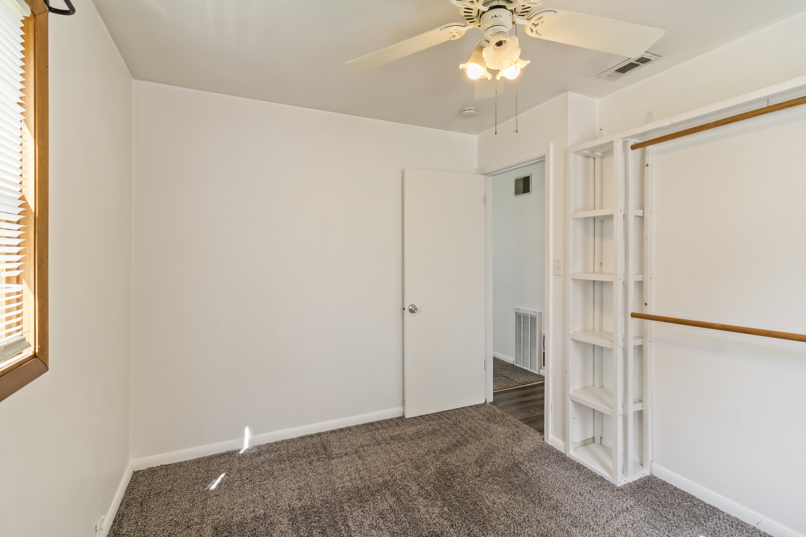2049 Hamilton Avenue Springfield, IL 62702 - Photo 12 of 17
