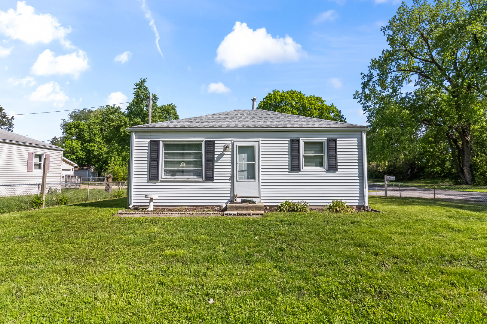 2049 Hamilton Avenue Springfield, IL 62702 - Photo 15 of 17