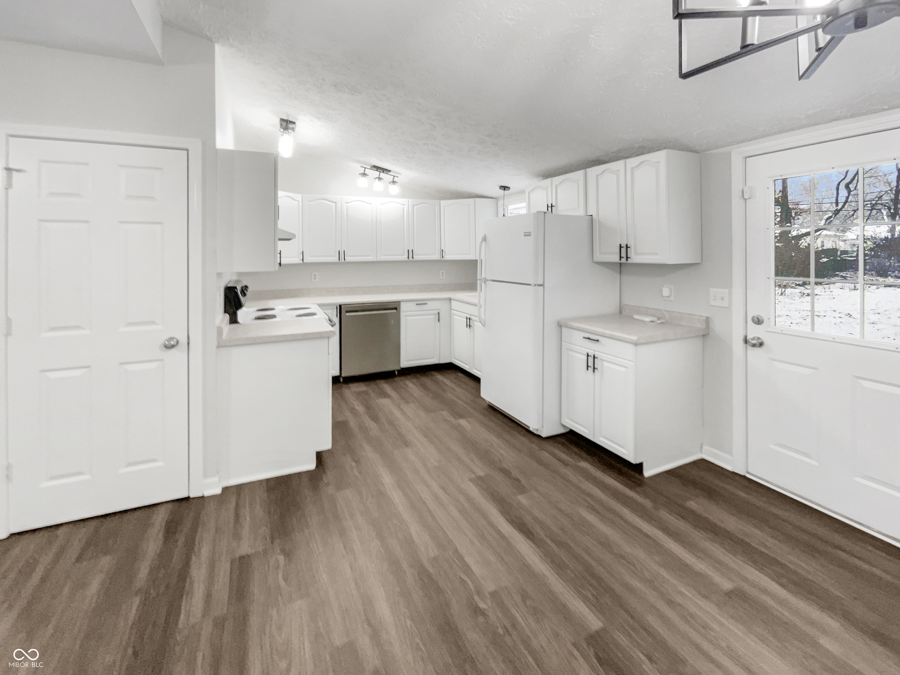 626 Harding Street Plainfield, IN 46168 - Photo 9 of 20