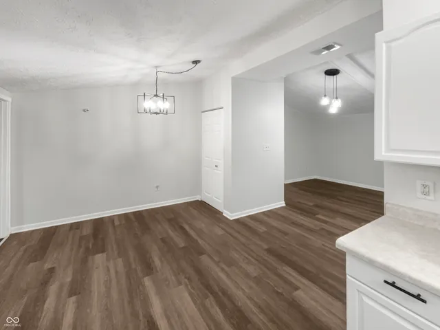 $241,000 | 626 Harding Street, Plainfield, IN 46168