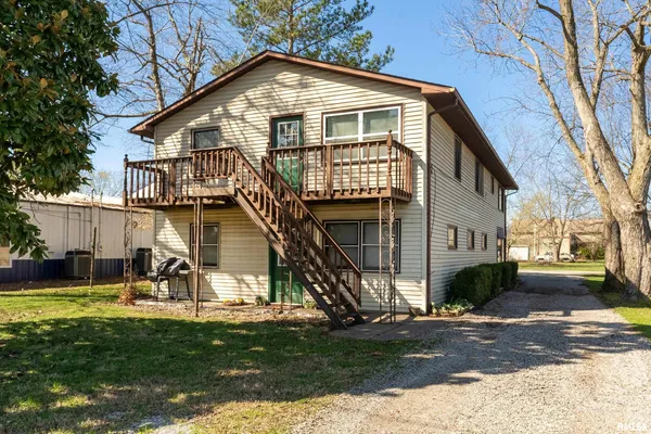 $225,000 | 201 South Pershing Street, Energy, IL 62933