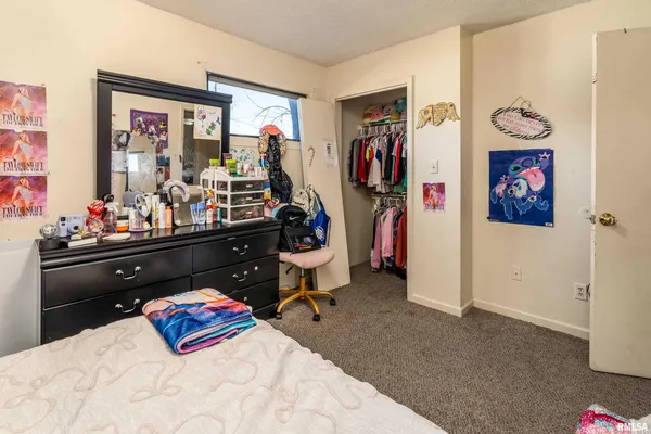 $225,000 | 201 South Pershing Street, Energy, IL 62933