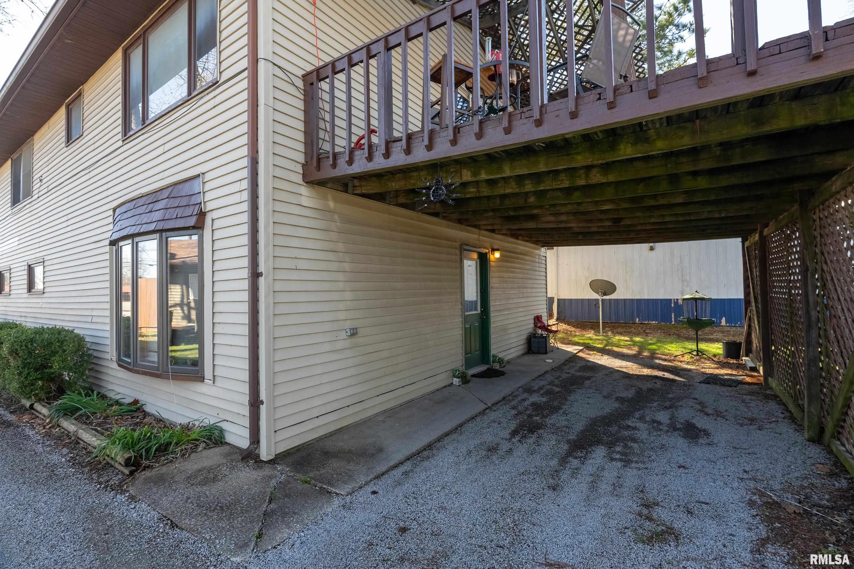 201 South Pershing Street Energy, IL 62933 - Photo 20 of 42