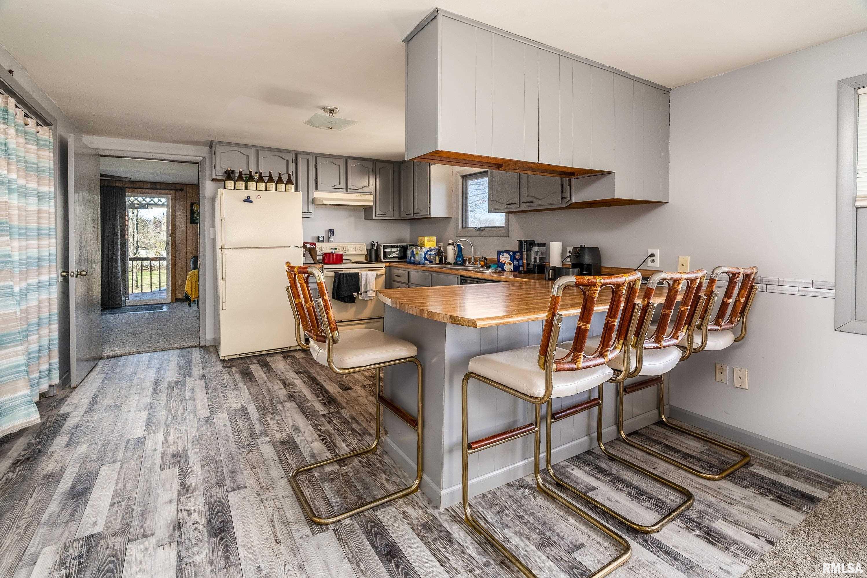 201 South Pershing Street Energy, IL 62933 - Photo 25 of 42