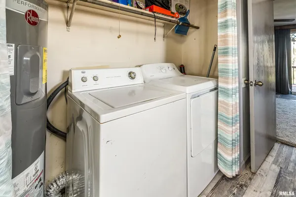$225,000 | 201 South Pershing Street, Energy, IL 62933