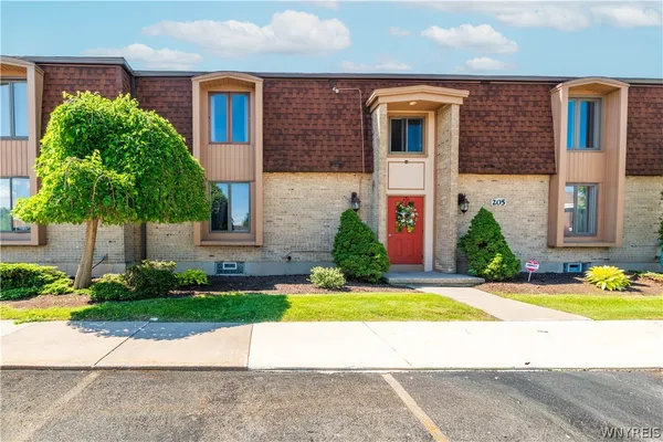 $120,000 | 205 Charter Oaks Drive, Unit 3, Amherst, NY 14228